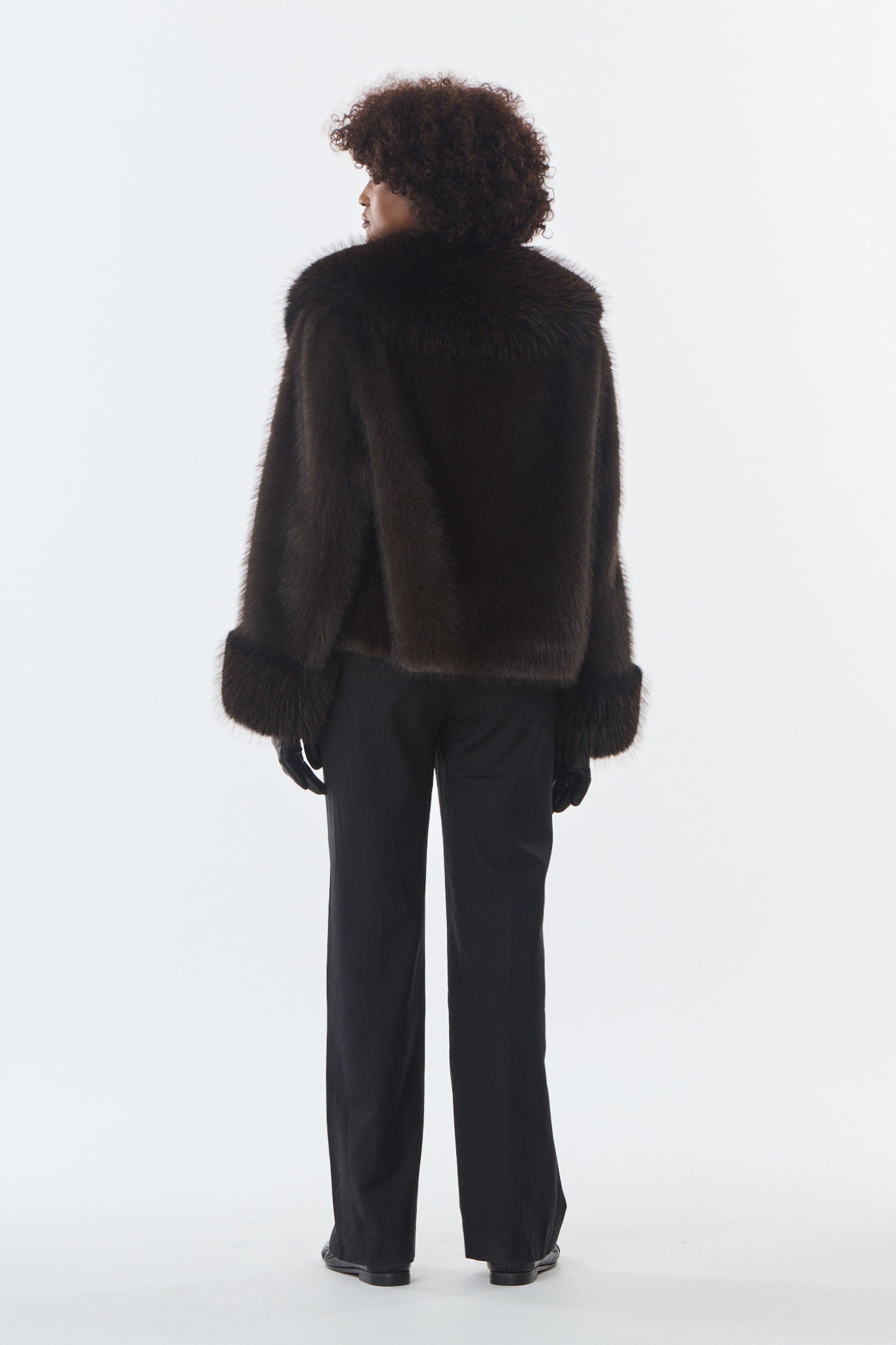 KIM Veste en fausse fourrure — Gris Anthracite — vue 7
