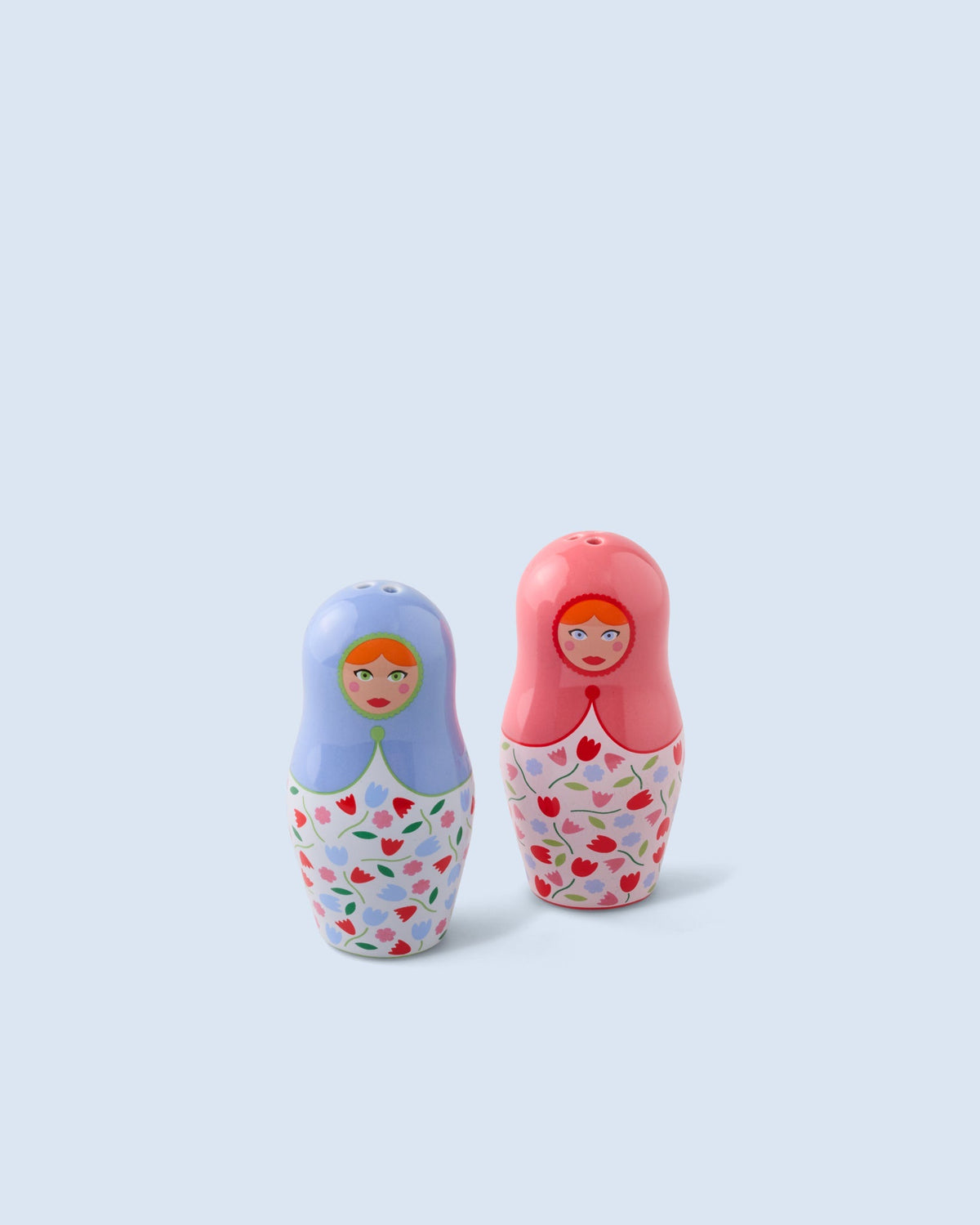 Fluid Market Sel & Poivre Dolls poupées russes en céramique — Fluid Market — Bleu & rose — packshot | Appart 17 Bruxelles
