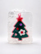Savon surprise de Noël à décoration à suspendre — Ludi Soap — Sapin — packshot | Appart 17 Bruxelles