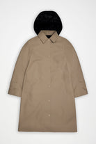Rains NARA Long W Jacket Imperméable long cintré à capuche amovible — Rains — Beige — packshot 4 | Appart 17 Bruxelles
