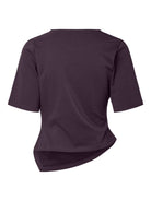 PCVICTORIA Top drapé asymétrique à manches courtes — Pieces — Plum Perfect — packshot, vue de dos 5 | Appart 17 Bruxelles