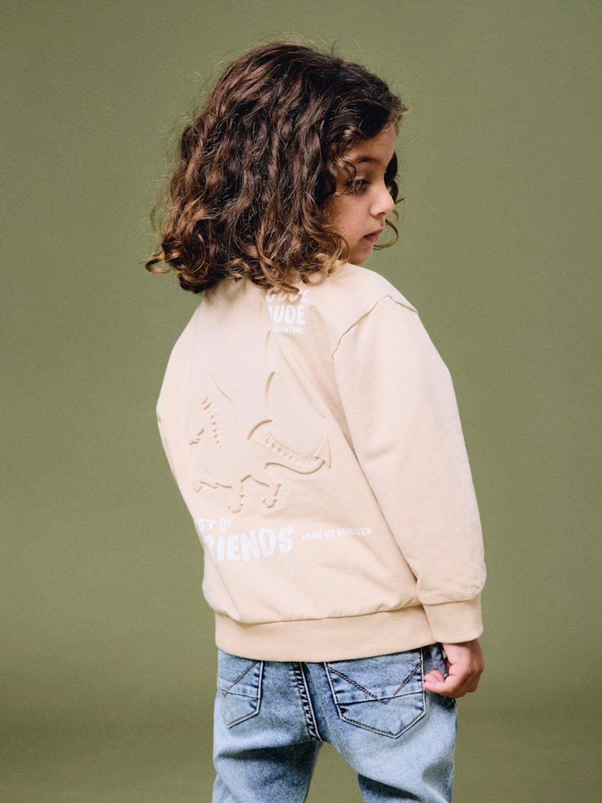 NMMKIMO Sweat « Cool Dude » garçon — name it — Sesame — porté 7 | Appart 17 Bruxelles