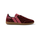 CAVAL Pulse Burgundy Crush Baskets asymétriques en cuir velours bordeaux — CAVAL — Burgundy Crush — packshot, pied droit | Appart 17 Bruxelles