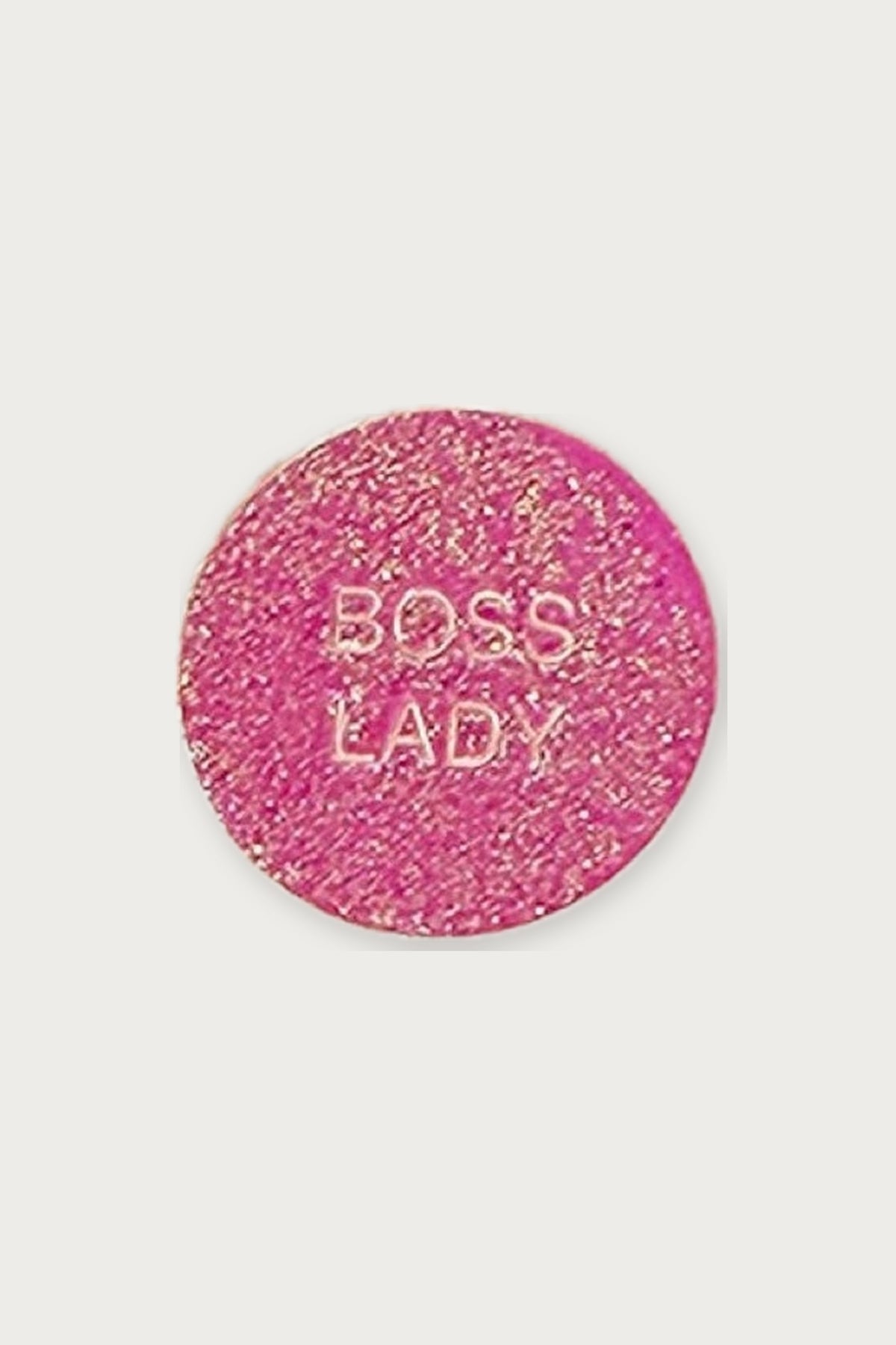 Pin's « Boss Lady » — Rose pailleté — Félicie Aussi | Appart 17 Bruxelles