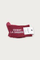 Chaussettes « Ça sent la daronne » pailletées — Framboise pailleté 36/40 — Félicie Aussi | Appart 17 Bruxelles