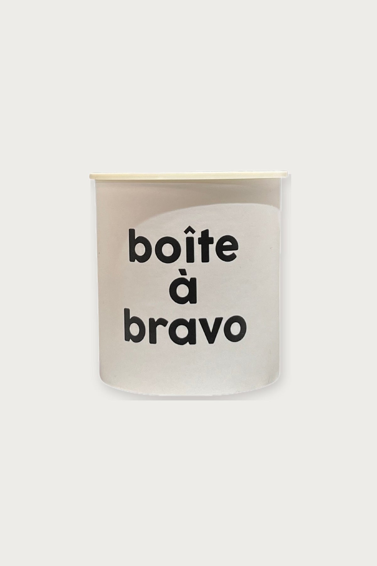 Boîte à bravo — Félicie Aussi | Appart 17 Bruxelles