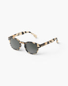 Lunettes de soleil carrées #C Light Tortoise – Izipizi | Appart 17