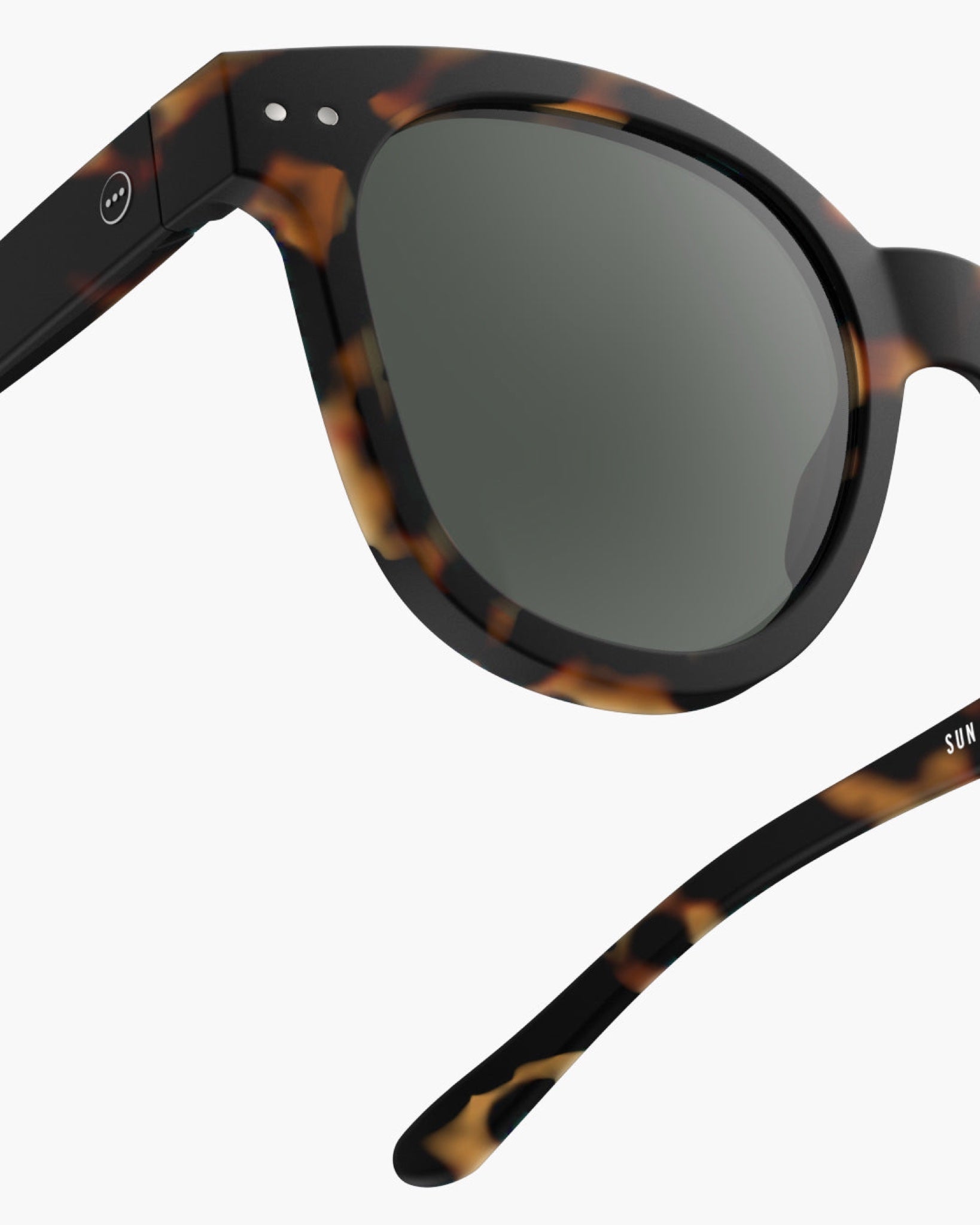 Lunettes de soleil trapèze #N Tortoise – Izipizi | Appart 17