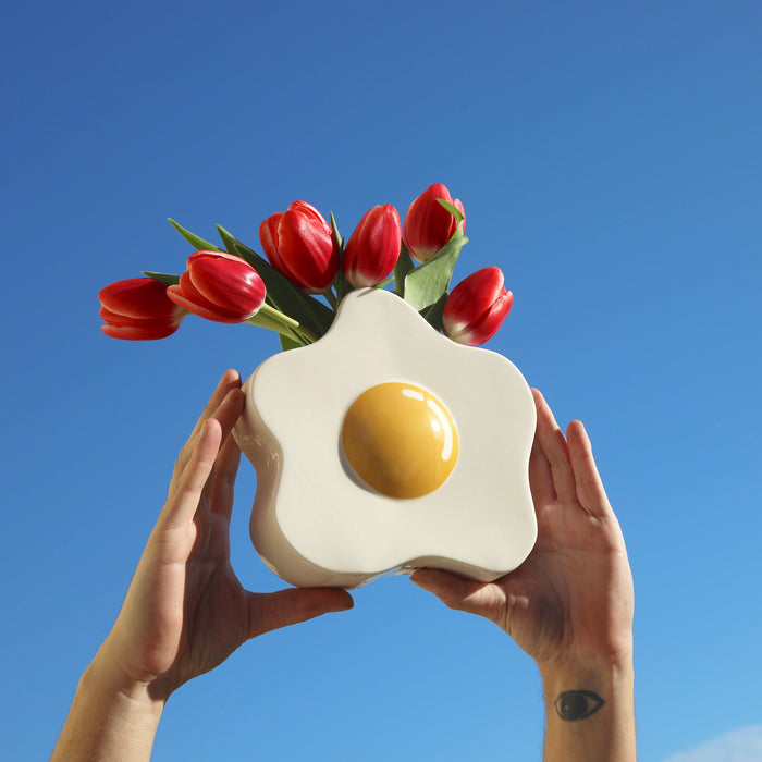 Vase Oeuf — FLUID MARKET — vue de dos | Appart 17